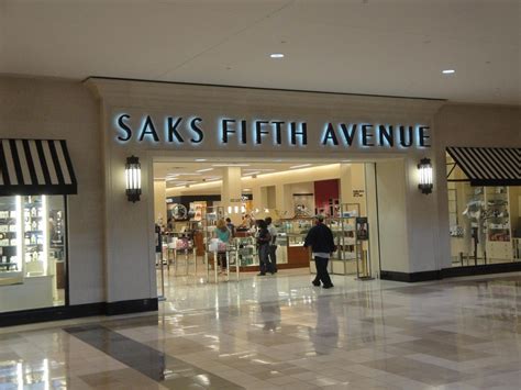 saks triangle town center